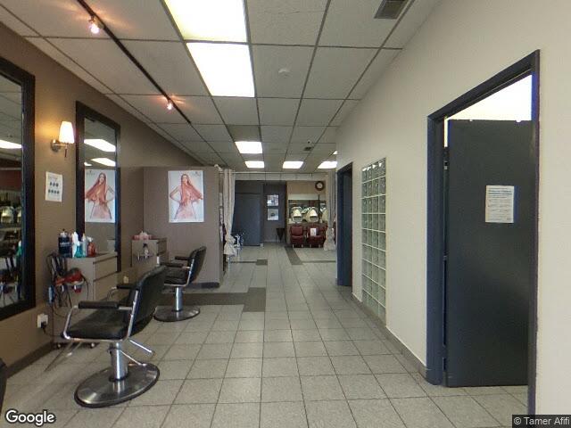 Street view for Flowertown Cannabis, 2425 Truscott Dr, Mississauga ON
