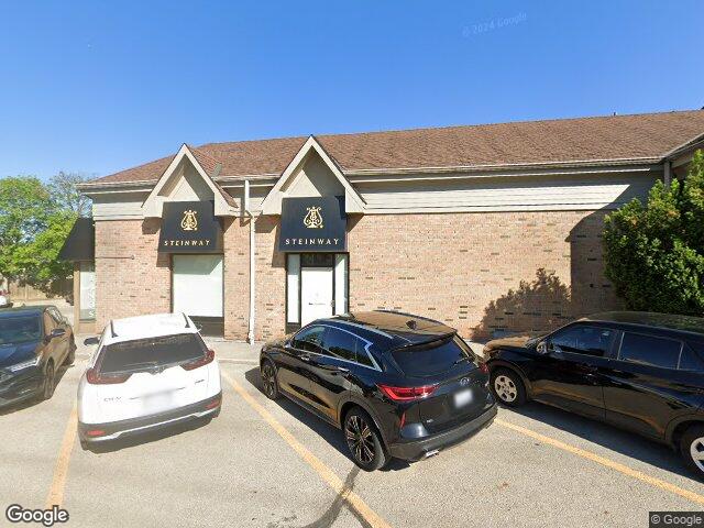 Street view for WOW World of Weed, 1900 Dundas St W B5, Mississauga ON