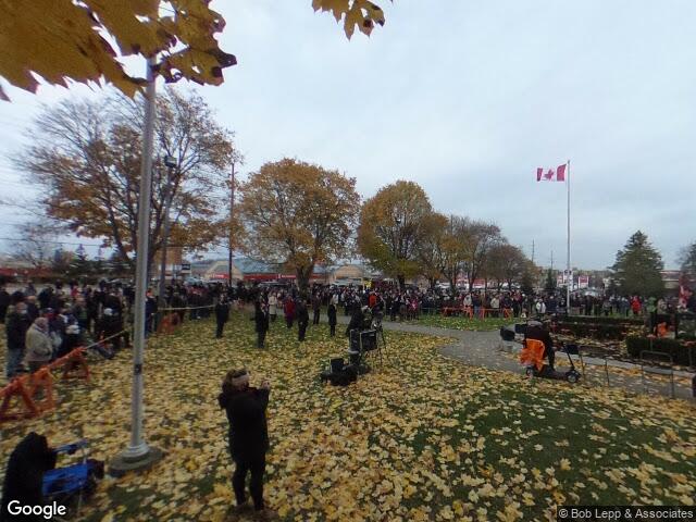Street view for Maple Leaf Cannabis, 2 Allaura Blvd Unit 7, Aurora ON